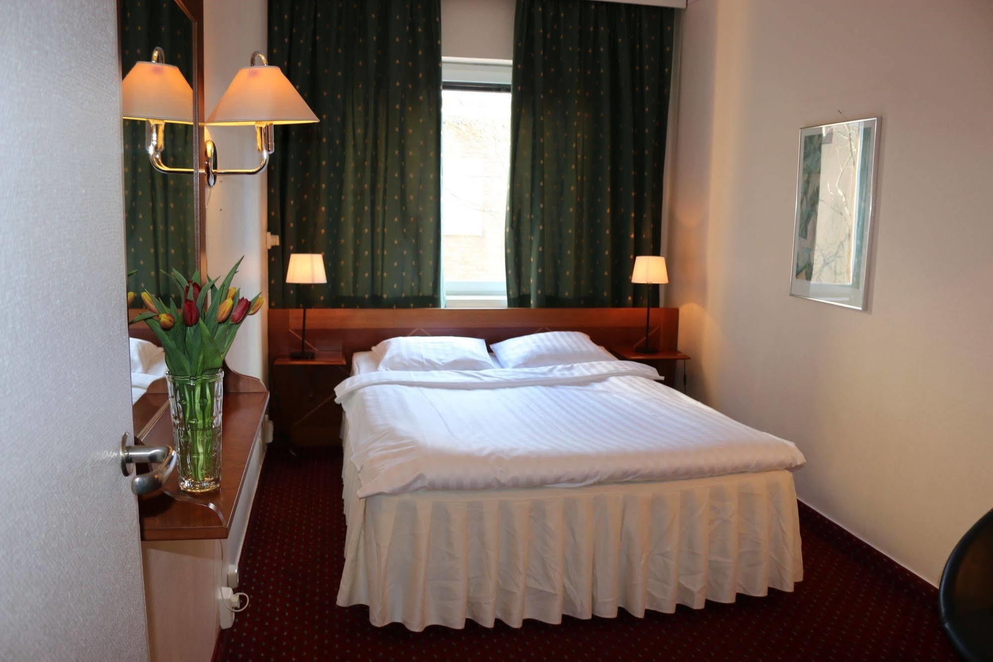 Hotell Zaeta Longstay Естерсунд Екстер'єр фото